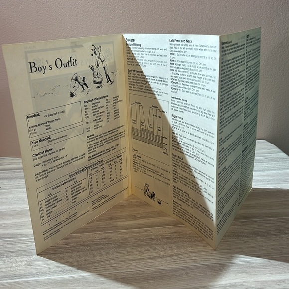 1995 crochet Fibre Craft Boy's Outfit fits 15" Baby Doll Leaflet FCM318 - Picture 3 of 3